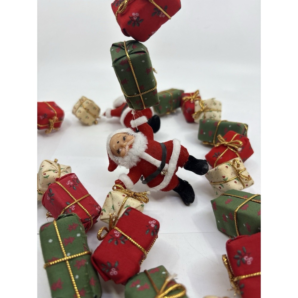 VINTAGE CHRISTMAS TREE FELTED SANTA GARLAND 78"Vtg Santa